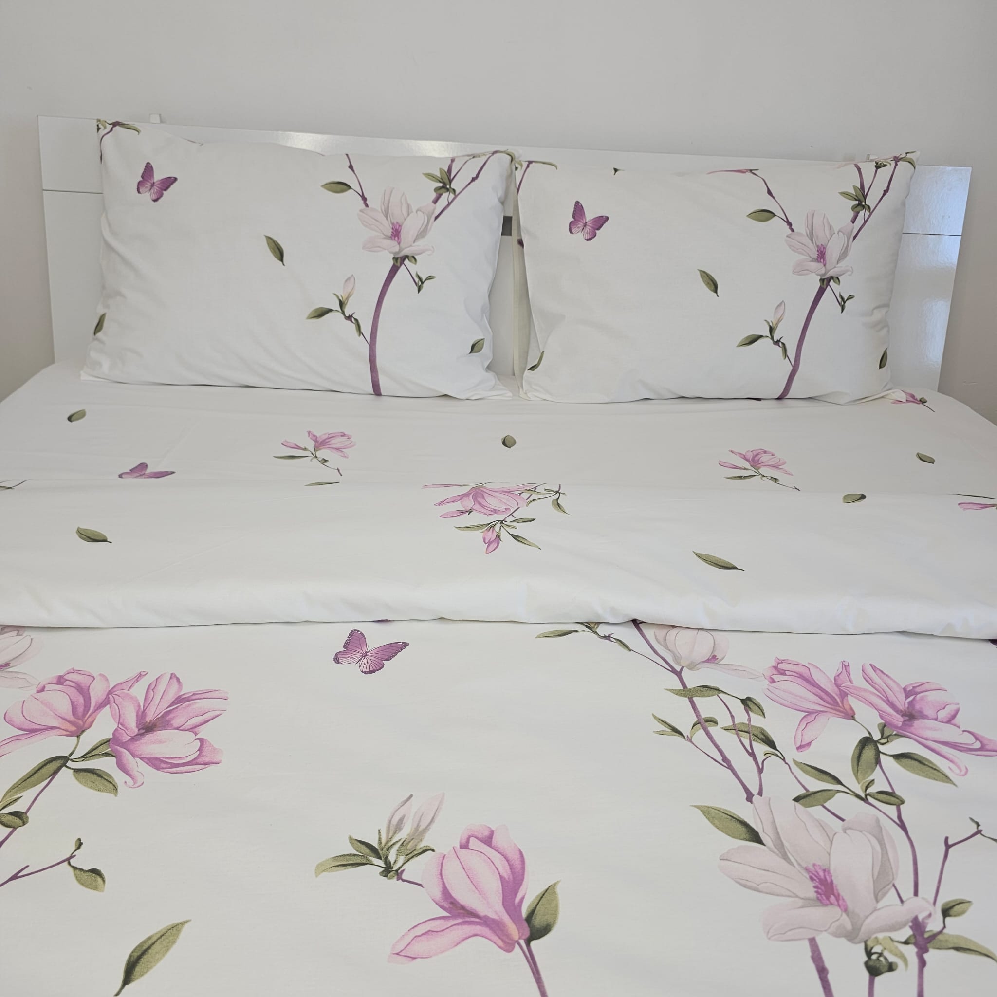 Lenjeria "Magnolie roz"